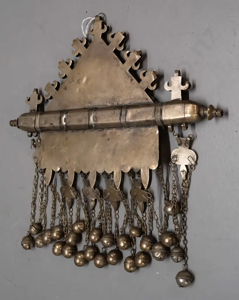 large silver metal Turkman / Turkmenistan pendant with red (glass?) cabuchons, engraved decoration, brass colouring, Image 1++