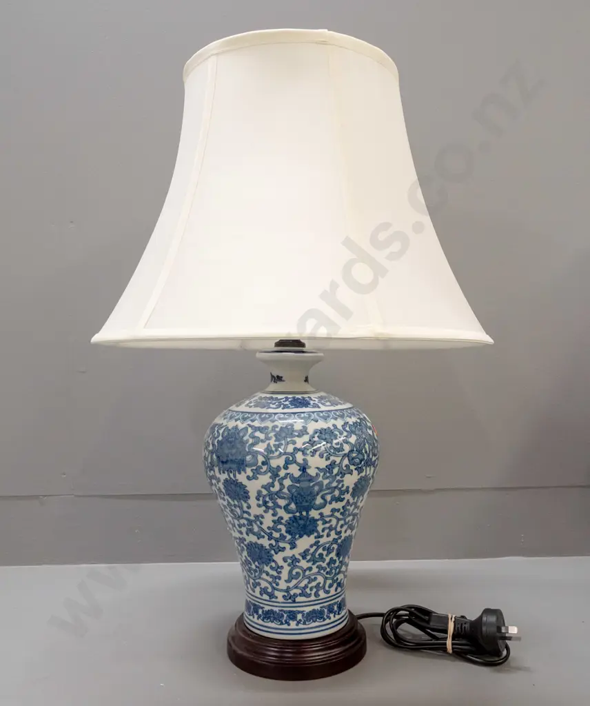Chinese blue & white porcelain table lamp with circular wooden base, ivory fabric shade H-590 Shade D-410 Image 1++