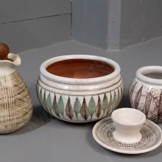 4 pieces of Hanmer pottery - planter, condiment bottle with wooden stopper H-140, egg cup, small bowl