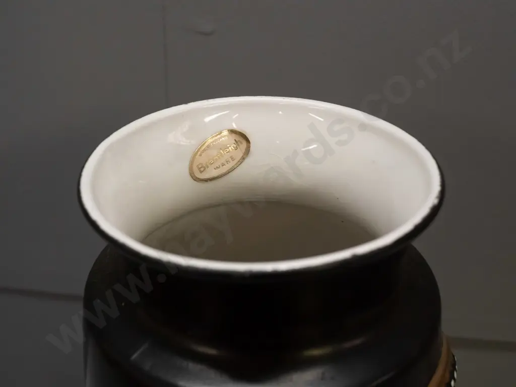 retro Brentleigh Ware "Arran" vase with raised geometric patterns - a few rough spots or flaws on top rim H-310 Image 1++