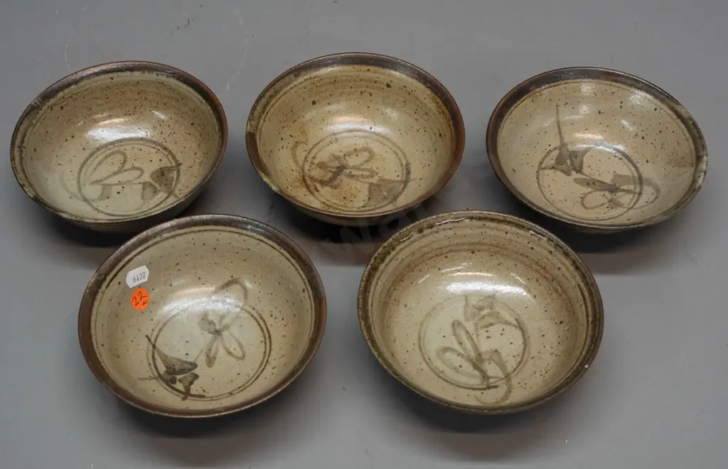 5 Neil Grant NZ studio pottery bowls - one with a fleck to the rim H-60 D-150 Image 1++