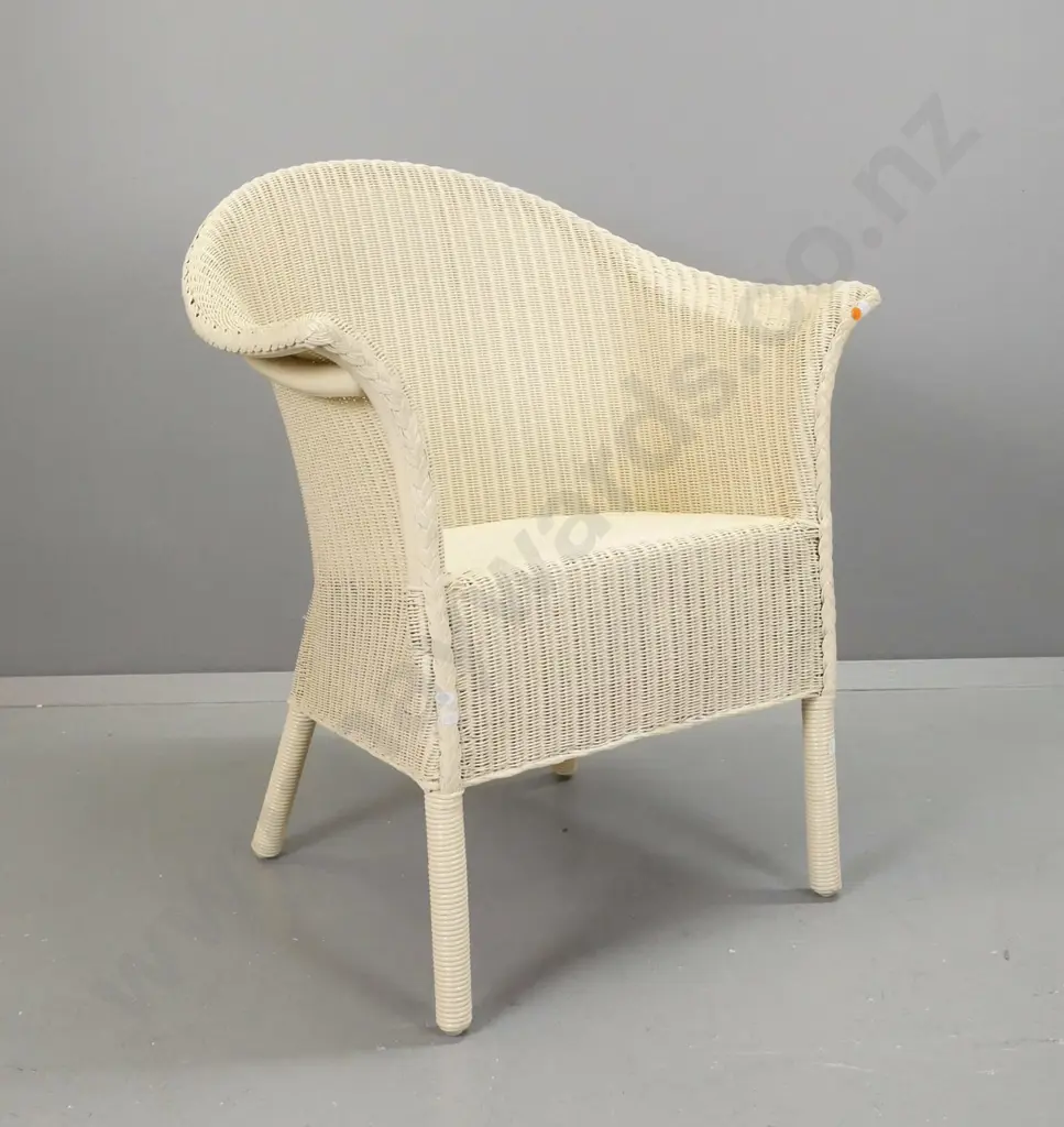 Lusty's Lloyd Loom, England, woven fibre chair, ivory-colour, incl. original label H-810 W-690 D-560 Image 1++