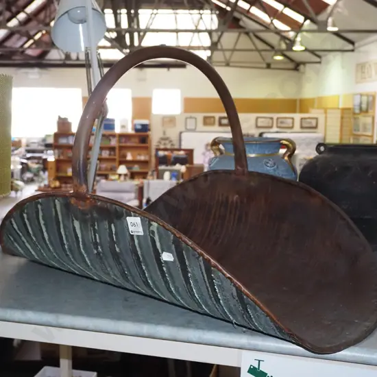 large copper wood basket L-690