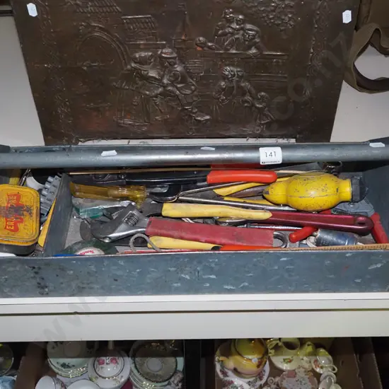 tool tray and contents; wire stripper set