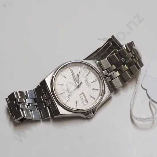 Seiko wristwatch