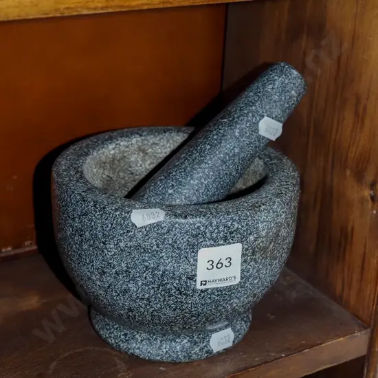 stone mortar and pestle