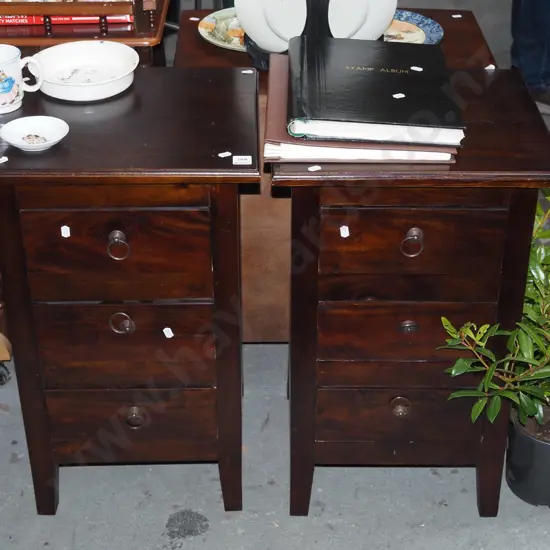 2x dark stained 3 drawer bedside cabinets