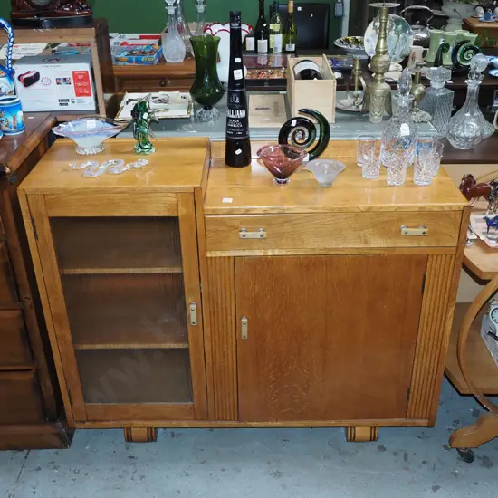 oak sideboard with 1 solid drawer, 1 glazed door, single drawer H-910 W-1180 D-380