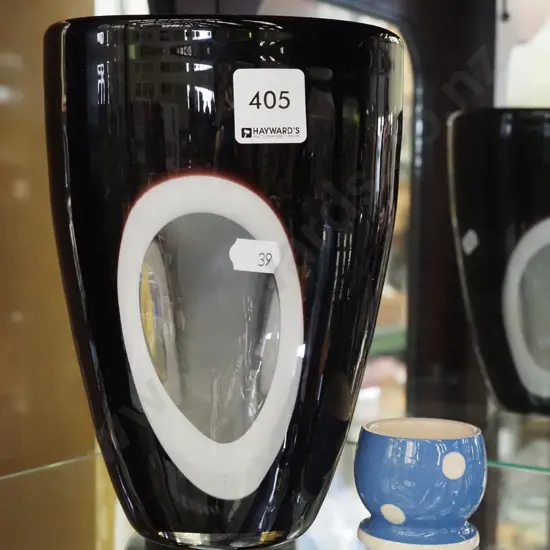 art glass vase, small white polka dot egg cup Vase H-195