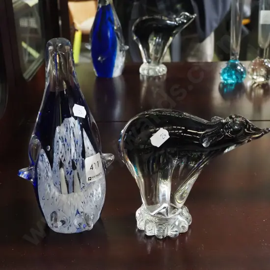 2x art glass ornaments Tallest H-200