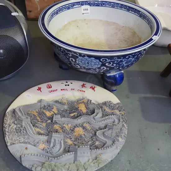 blue and white footed planter, 3D wall charger