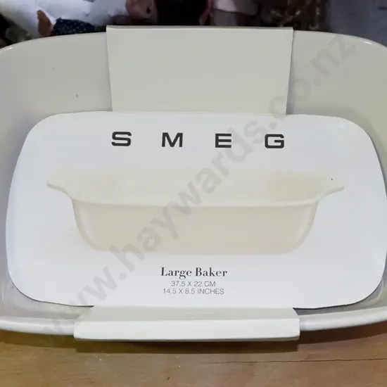 as new Smeg large baker