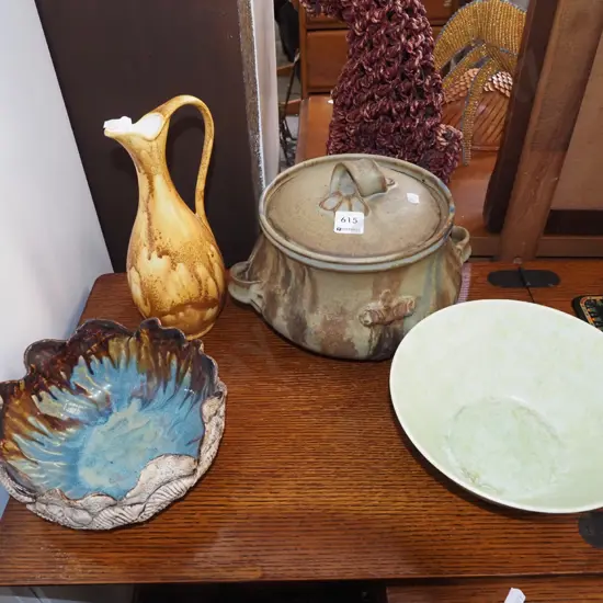 casserole, bowls, vase