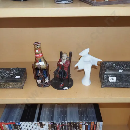 2x pressed metal trinket boxes, nodding figure etc