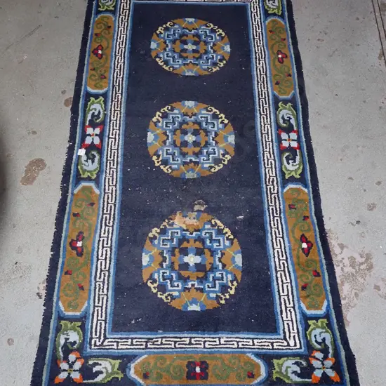 wooden floor mat - significant wear L-1840 W-930