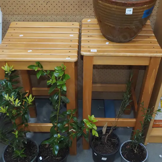 2x wooden stools