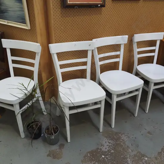 4x white painted chairs