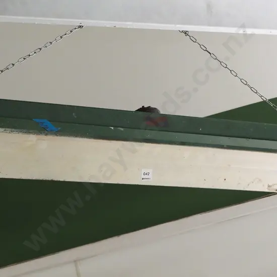 vintage fluorescent light fitting 