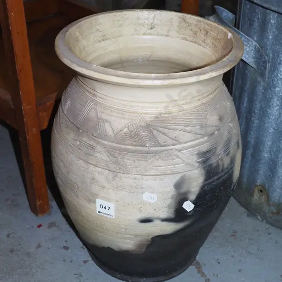 ceramic vase H-360