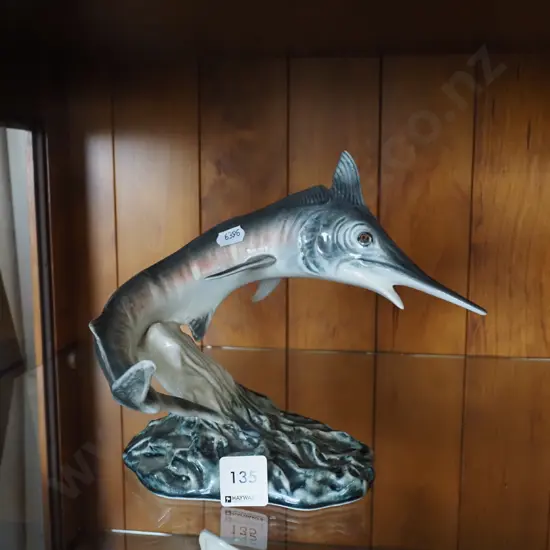 marlin figurines H-180