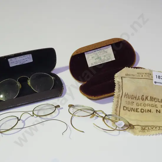 3x pairs of vintage spectacles