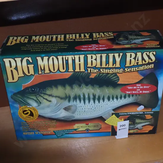 box; Big Mouth Billy Bass singing fish