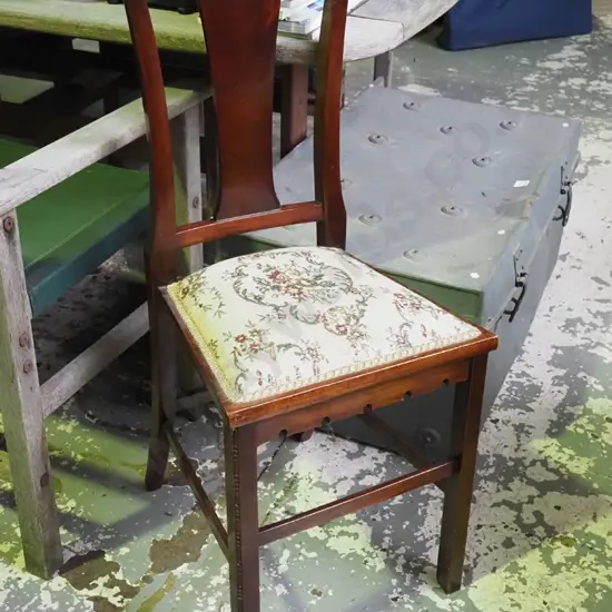 mahogany bedroom chair