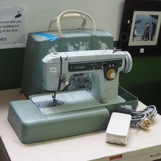 Jones sewing machine - some issues with cover