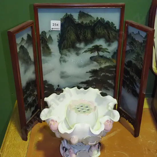 Asian small 3 fold screen H-360, ornate comport with lotus flower holder