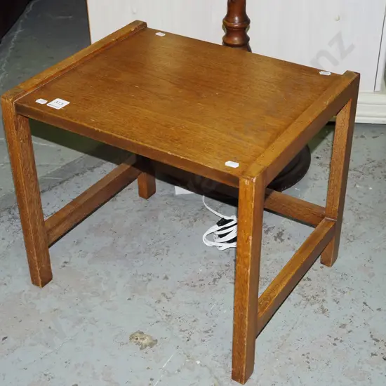teak end table