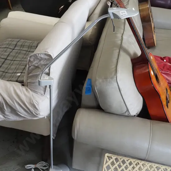 halogen standard lamp