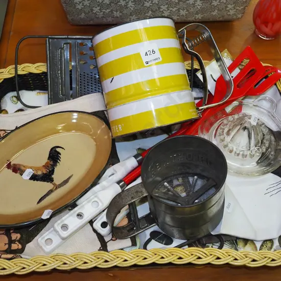 woven plastic tray and contents