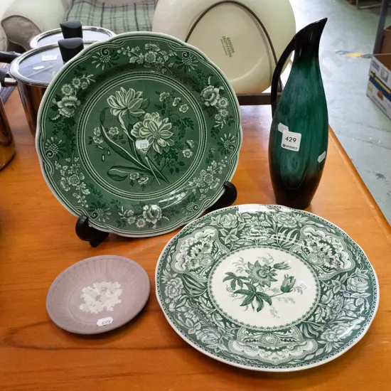 Blue Mountain ewer vase, jasperware dish, 2x Spode botanical plates