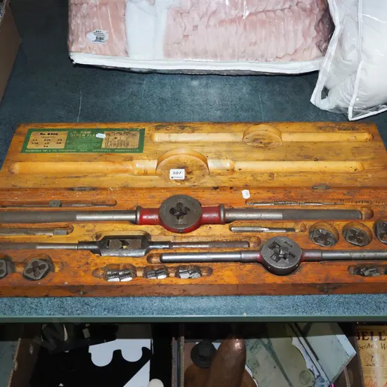 wood cased tap and die set