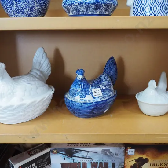 3x lidded poultry canisters