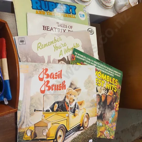 1970s/80s children's LPs; Wombles, Basil Brush