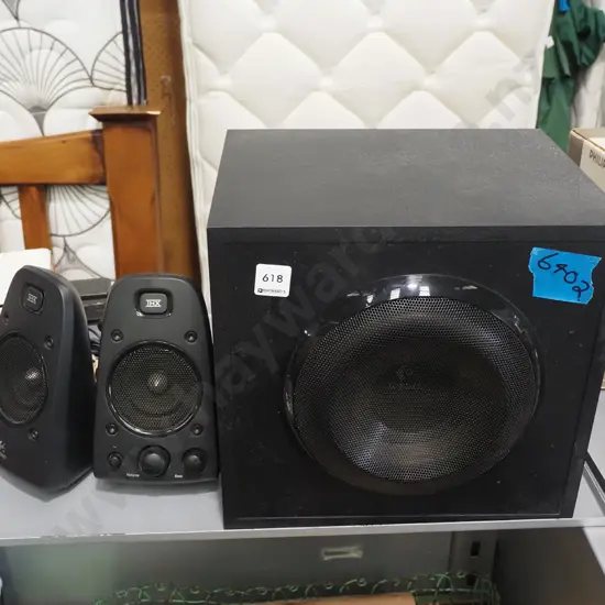 Logitec computer speakers