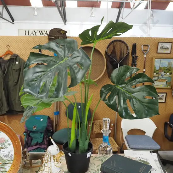 plastic indoor plant H-730