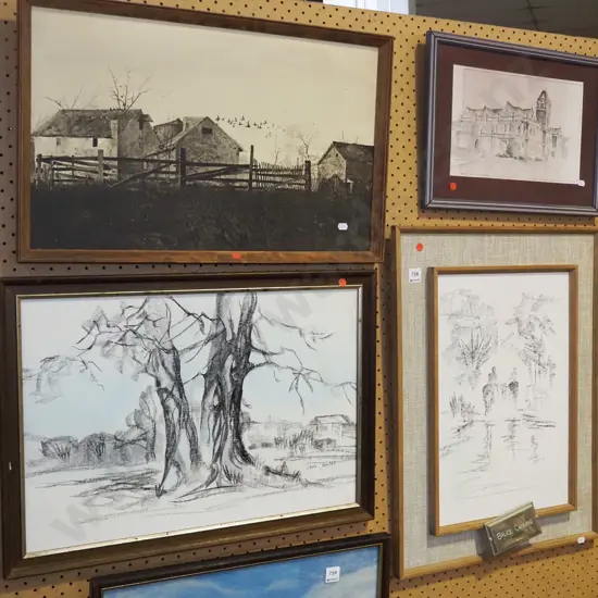 4x framed prints- red dots