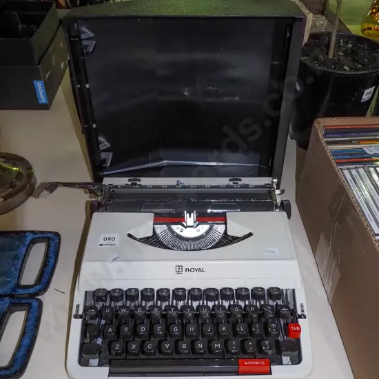 Royal typewriter