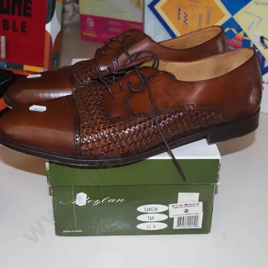 pair of Meglan gents size 11 shoes