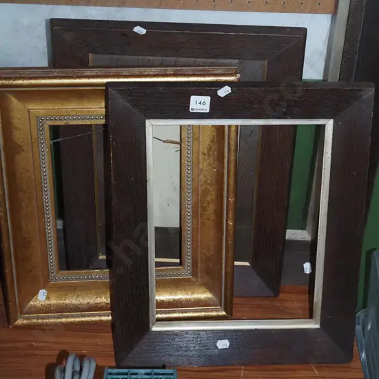 3x wooden picture frames