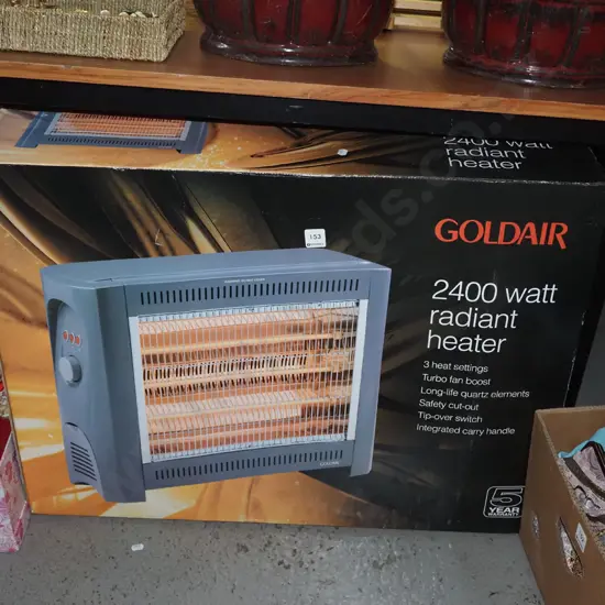 boxed Goldair 2400W radiant heater