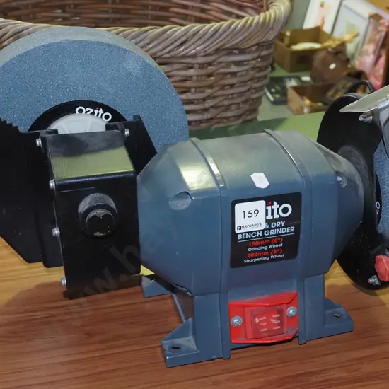 Ozito wet and dry bench grinder