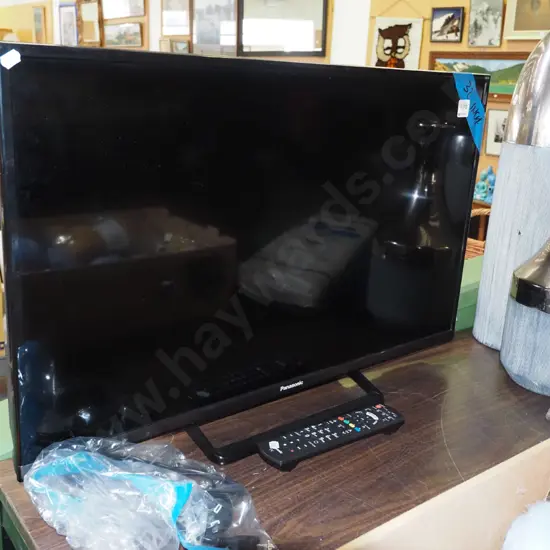 Panasonic 32' smart TV