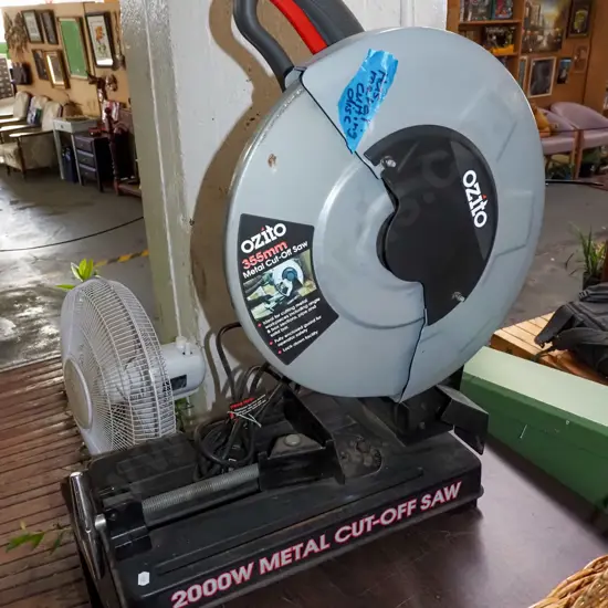 Ozito cut off saw