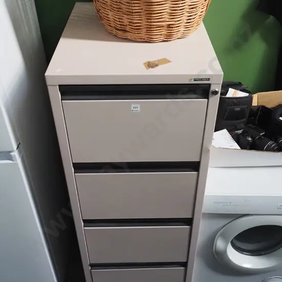 Precision 4 drawer filing cabinet H1310 - key in office