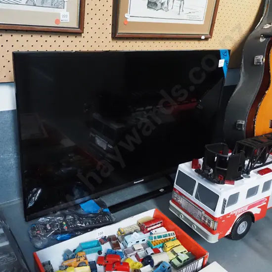 Panasonic 32" smart TV