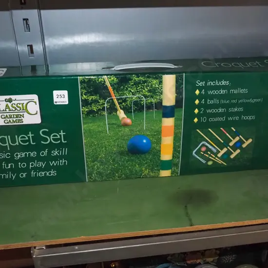 cased croquet set