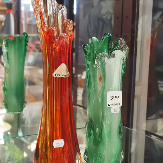 2x art glass vases H320 